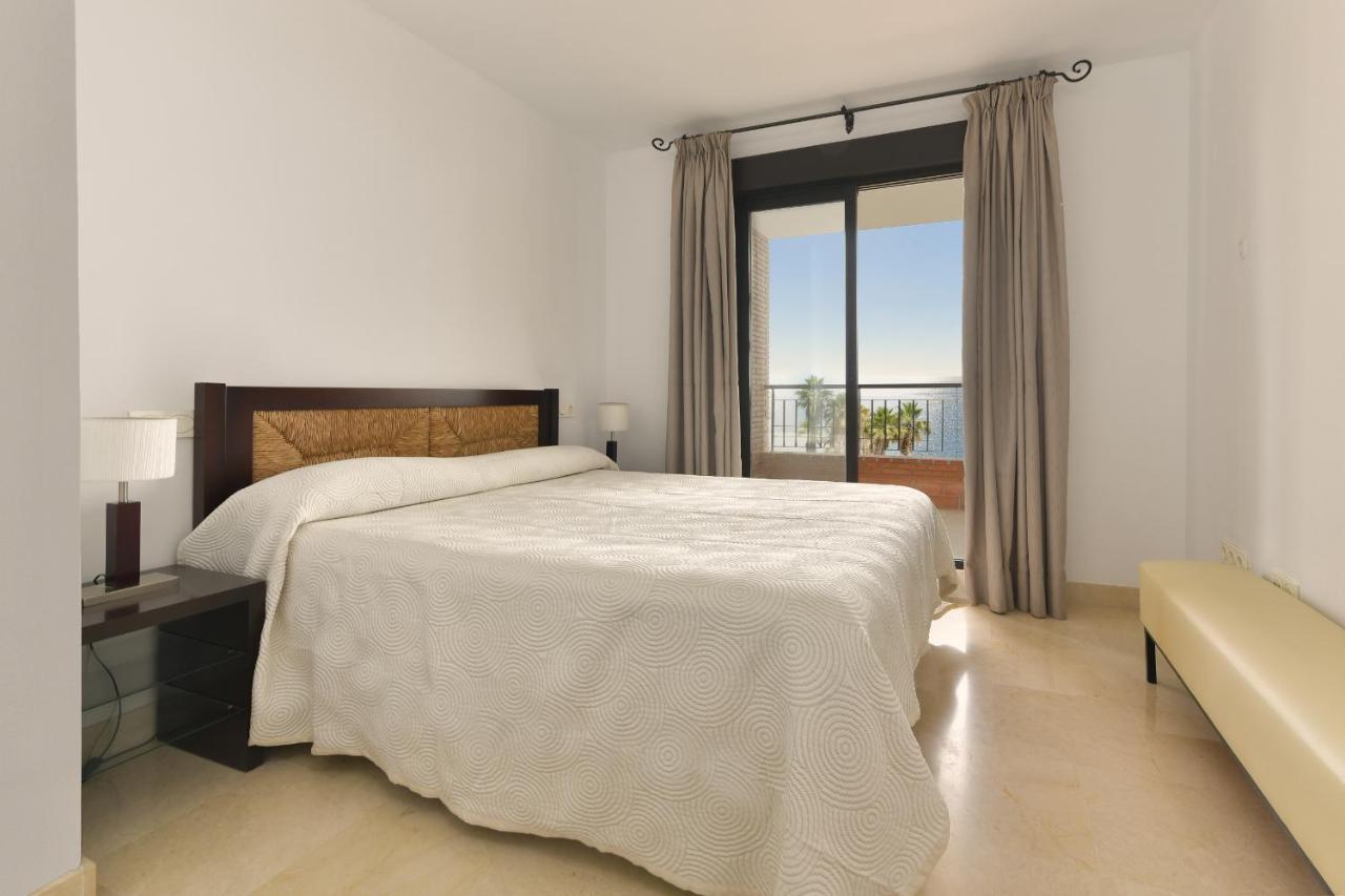 Apartamento De 2 Dormitorios En Torrox Costa Екстериор снимка